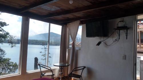 Cabaña Aurora (Cabana Aurora) in ซีราอวน