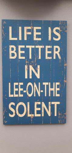 Leeward House B&B - image 6