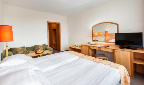 Hunguest Hotel Freya - main image