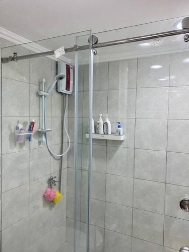 1-bedroom Condo w/ Free Parking photo