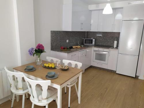 Studio - 1 Bedroom with WiFi - 0144, Виго (фото 5)