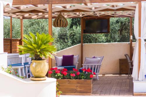 Eva & Dimitrios Villas, Captivating Oasis with Pools & BBQ, By ThinkVilla, Panormos Rethymno (fotografie 9)
