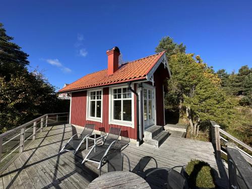 Unique house in Kopmannebro with fantastic lake plot