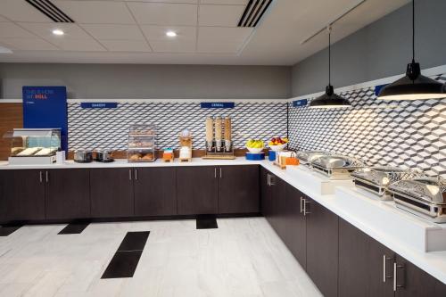 Holiday Inn Express Washington DC Downtown, an IHG Hotel in Washington, USA
