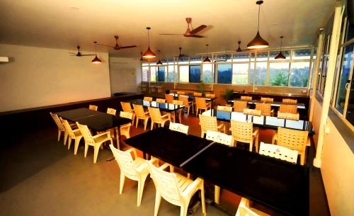 Banquet hall, BLUEWAY RESIDENCY BUSINESS BOUTIQUE HOTEL in Thiruvananthapuram