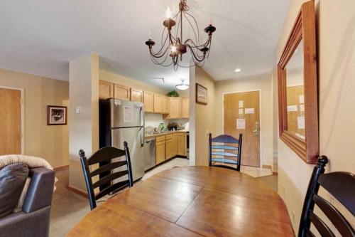 3 Bedroom Ski In Condo Only One Block From Historic Downtown, Shopping, Restaurants And Entertainment, in Breckenridge, USA
