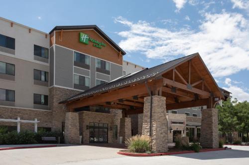Holiday Inn & Suites Durango Downtown, an IHG Hotel