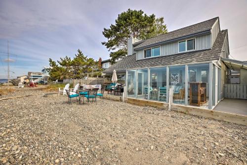 Oceanfront Ferndale Oasis with Fire Pit, Grill!