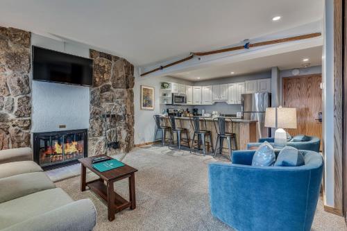 Laurelwood Condominiums 202 Snowmass Village