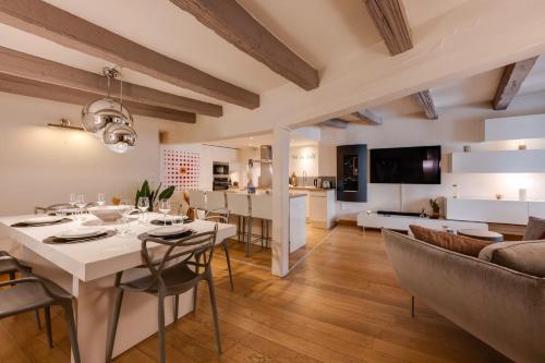 La Tour du Lac - Beautiful apartment in the heart of Annecy - Location saisonnière - Annecy