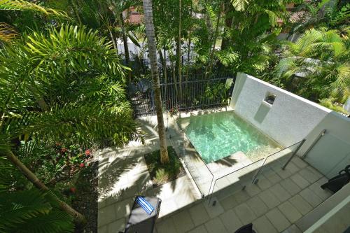 Villa - Beach Front image 2