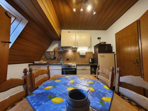 Ferienhaus-Schönwald im Herzen des Schwarzwaldes 2-Zimmer-Maisonette-Wohnung mit Balkon App 12