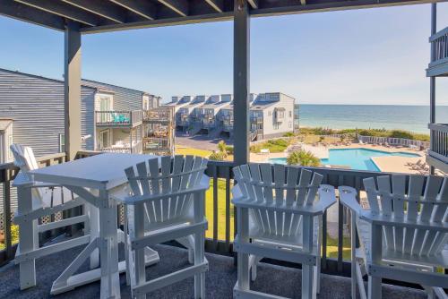Shipwatch Villas