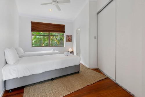 18 Adams St The Beach Shack fabulous location close to the beach