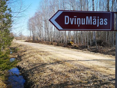 DvīņuMājas