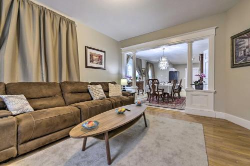 Bright Springfield Apartment with 2 Balconies! in Springfield (MA)