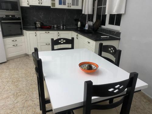Tirana Apartment white, Tirana (zdjęcie 7)