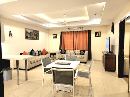 Bright & Beautiful 1 Bed Apt In Bahria Town, Равалпинди (фото 5)
