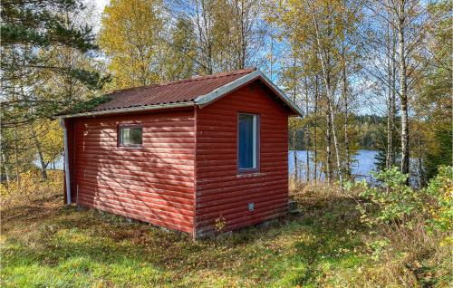 Cozy Home In Ambjrnarp With Kitchen