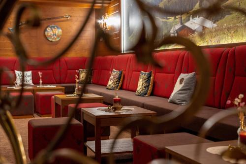 Hotel Jagdhaus Monzabon - image 4
