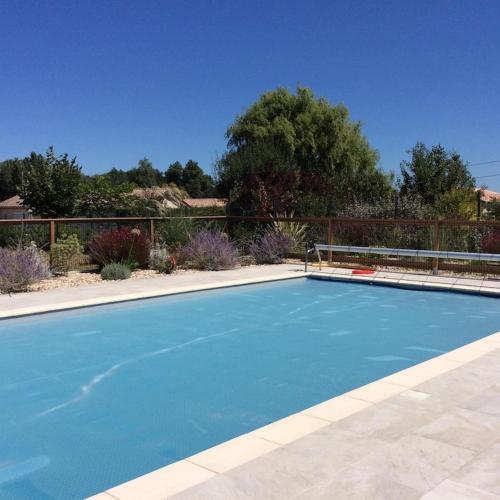 "Le gite du Petit Guilhem" Près Bordeaux Maison classée 4étoiles Meublé Tourisme piscine parc étang