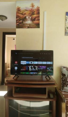 Superbe appartement avec piscine in 모하메디아