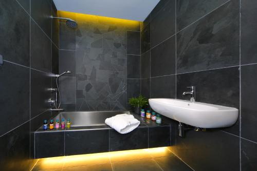 Hotel Olympie - image 9