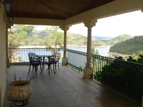  Moradia Albufeira Castelo de Bode in 2240-372 Ferreira do Zêzere