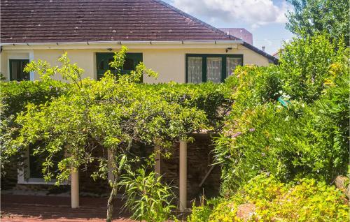Exterior view, Stunning Apartment In La Coquille in La Coquille