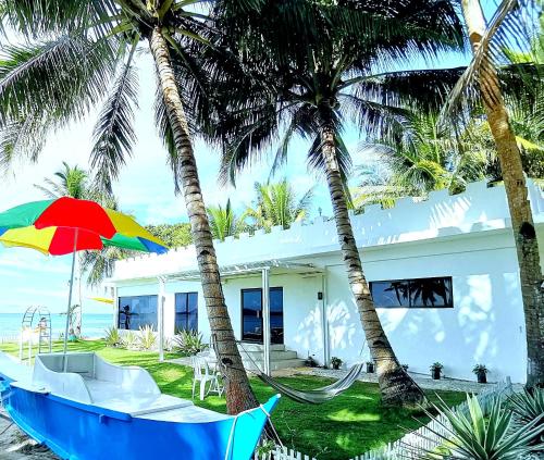 ทัศนียภาพภายนอกโรงแรม, BEACH FRONT WHITE HOUSE VILLA in เกาะซีกีคอร์