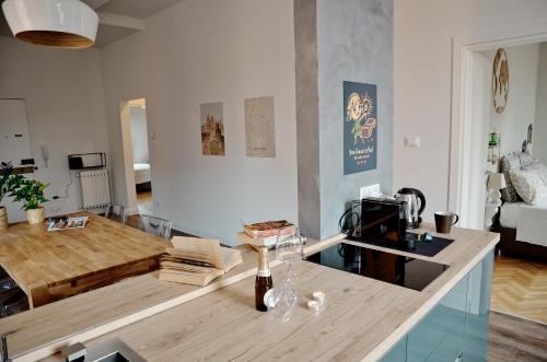 Charming Flat Milazzo 32 Room Type - Three-Bedroom Apartment