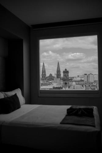 401884592 Hotel Dali Plaza Ejecutivo