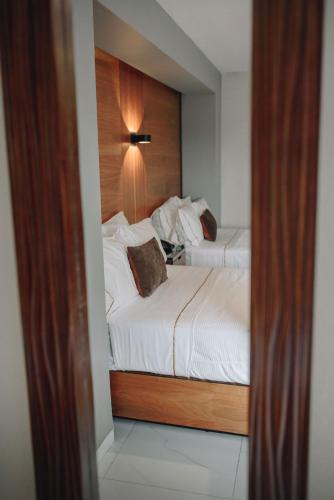 401884619 Hotel Dali Plaza Ejecutivo