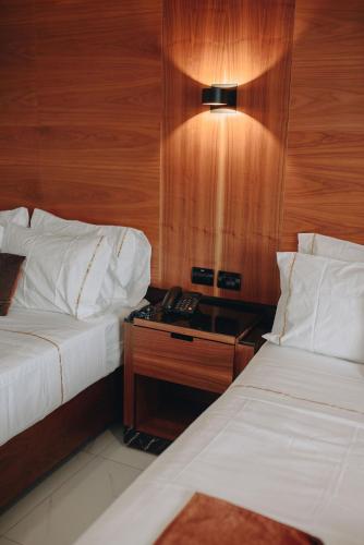 401884624 Hotel Dali Plaza Ejecutivo