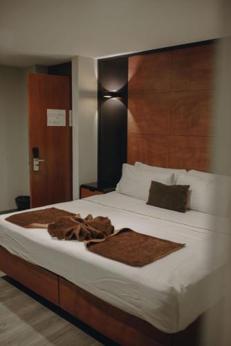 401885588 Hotel Dali Plaza Ejecutivo