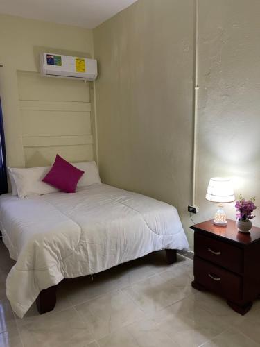 2 twin beds