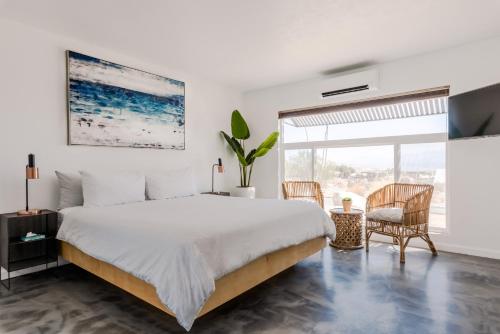 Desert Hot Springs Inn in Desert Hot Springs (CA)