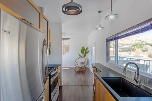 Desert Hot Springs Inn in Desert Hot Springs (CA)