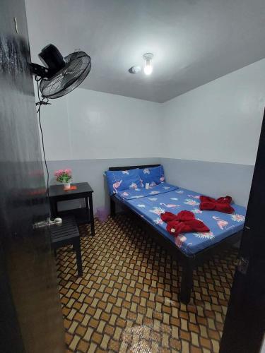 room detail thumbnail 0