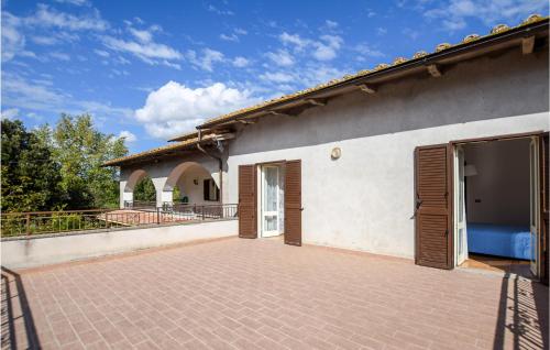 外觀, Gorgeous Home In Giove in 焦維