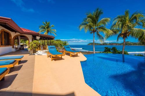Casa De La Playa- Beachfront Home At Flamingo