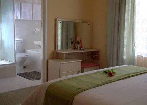 Dolphins View Self Catering Guesthouse Dolphins View Self Catering Guesthouse