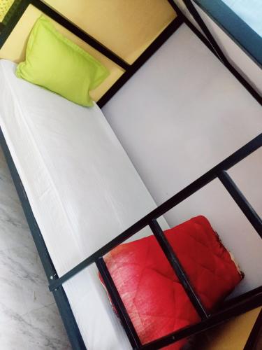 Single Bed in Mixed Dormitory Room image 7