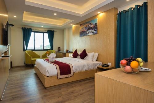 room detail thumbnail 1