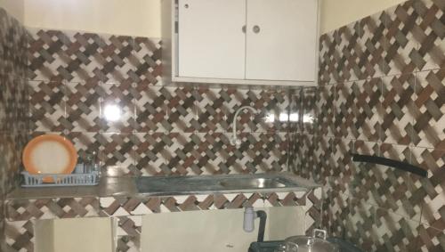 ห้องครัว, Residence MaryHouse - Free Breakfast and Taxi From Airport in โคโตนู