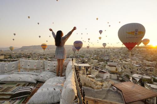 Tulip Cave Suites