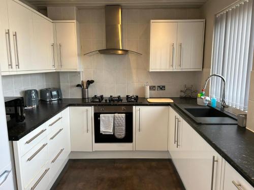 Kitchen, Seapoint House in Jubilee
