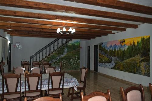 Conacul Cosăului - image 13