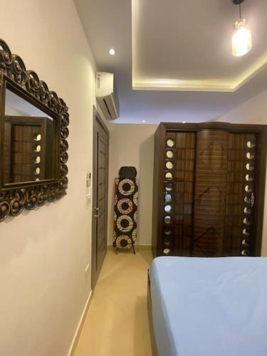 Cosy Studio on the First Floor with lovely Terrace and Personal Garden Area, Pool View and Free Beach Access in Sharm Hills Resort