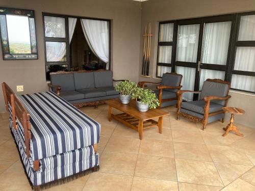 Euphoria Self Catering Home Naboomspruit